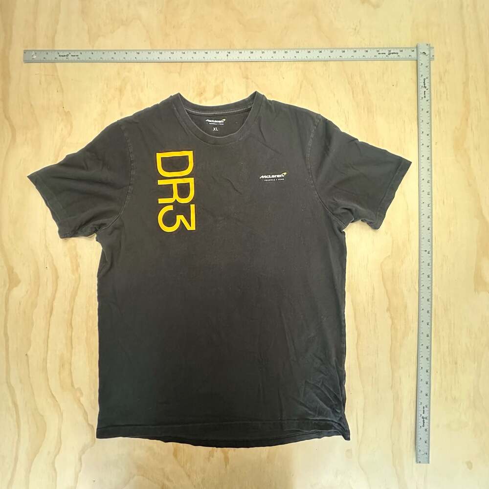 McLaren Formula 1 Team Daniel Ricciardo DR3 Black T-Shirt XL